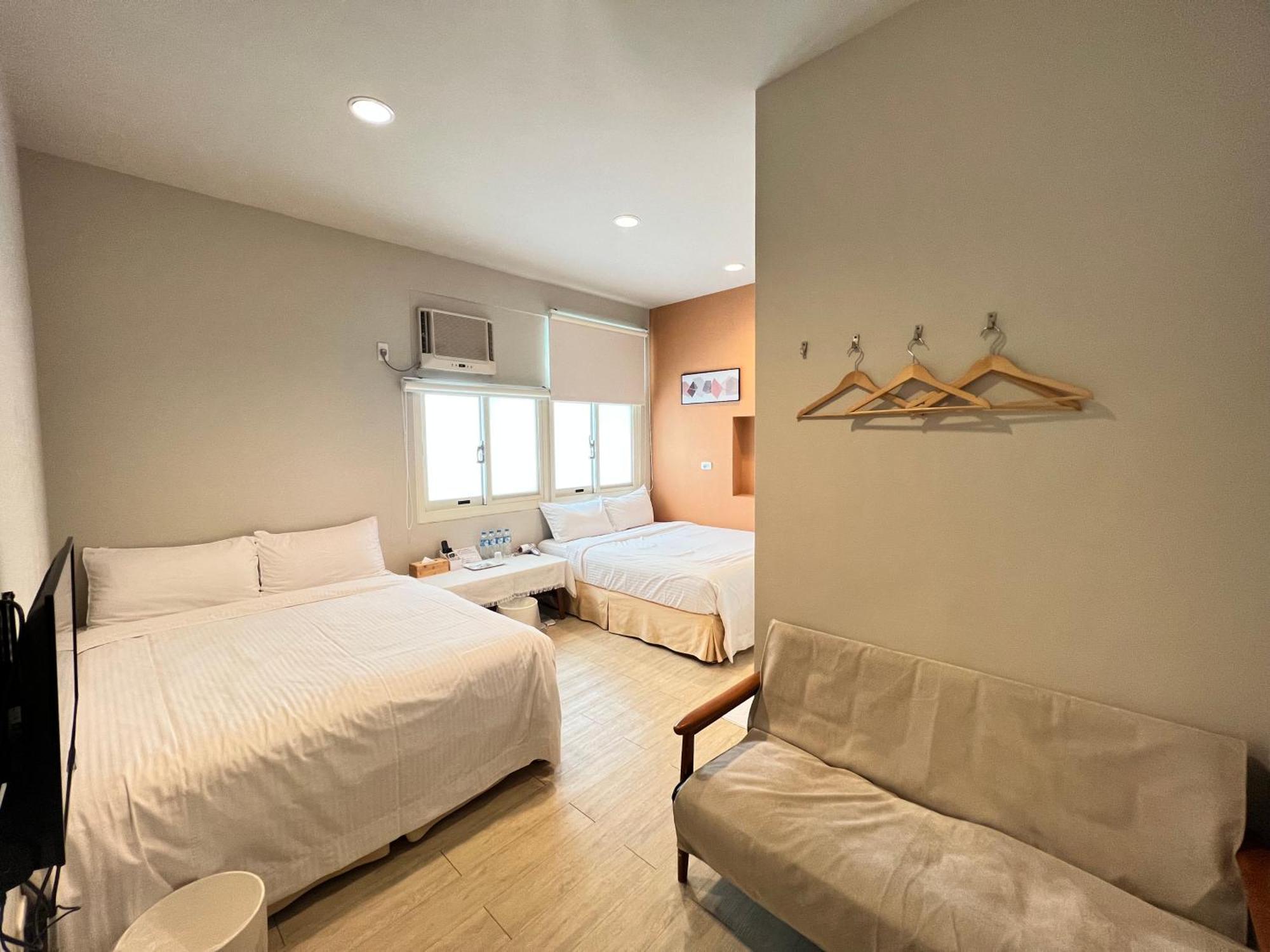 Hotel 微趣 Wechill Tchaj-nan Exteriér fotografie