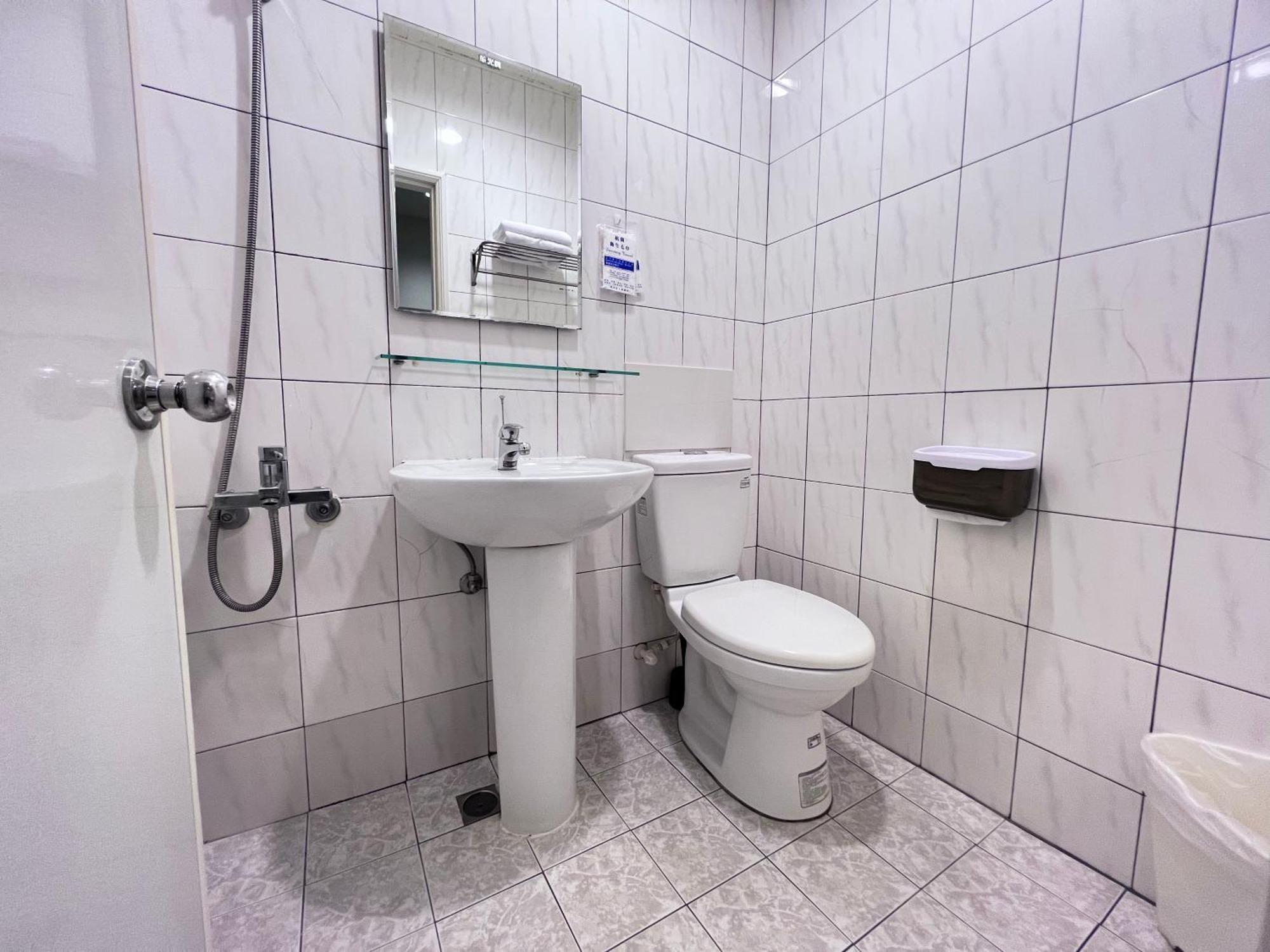 Hotel 微趣 Wechill Tchaj-nan Exteriér fotografie